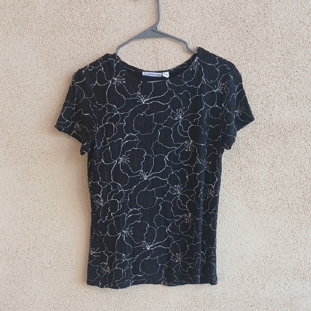Make Offer!  Croft & Barrow Black Fitted Graphic Short Sleeve T-Shirt